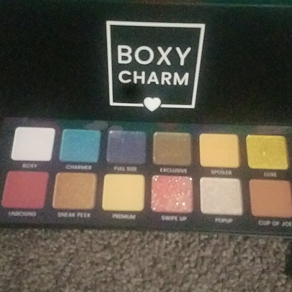 Boxy Charm palette